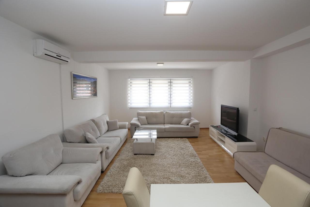 Apartmani Pejton Ilidza Sarajevo Exterior foto